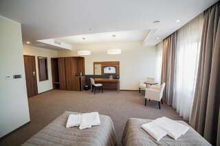 Отель Hotel Wodnik Быдгощ Улучшенный двухместный номер Делюкс с 1 кроватью или 2 отдельными кроватями-8